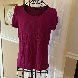 Tahari woman top size M new